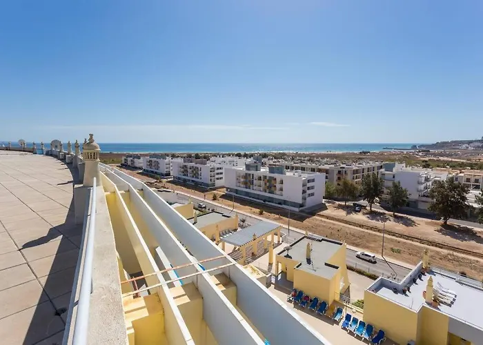 Beautiful Place With Ocean View Apartment *
